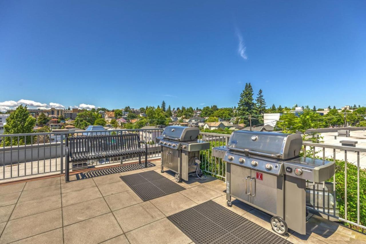 Apartment Wallingford W Pets Wd Nr Dining Bars Sea-562